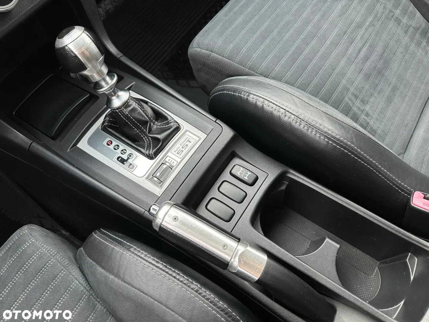 Mitsubishi Lancer - 27