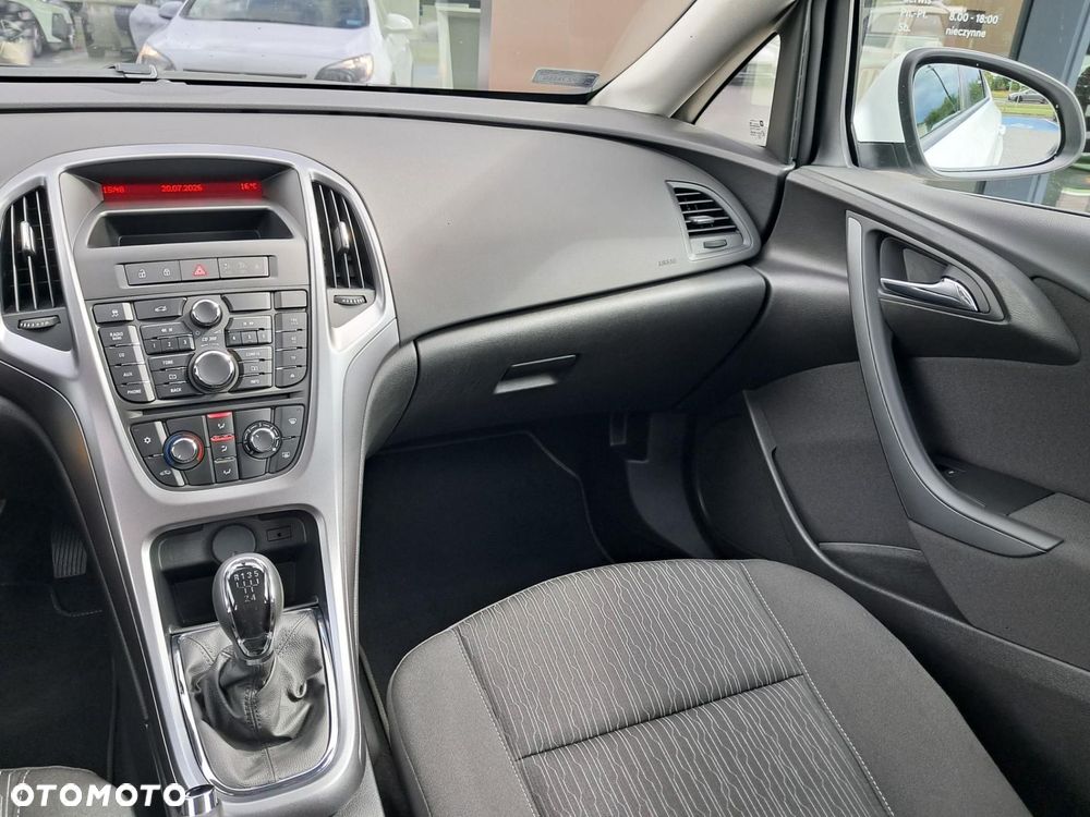Opel Astra - 17