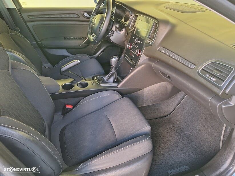 Renault Mégane Sport Tourer 1.3 TCe Limited - 10