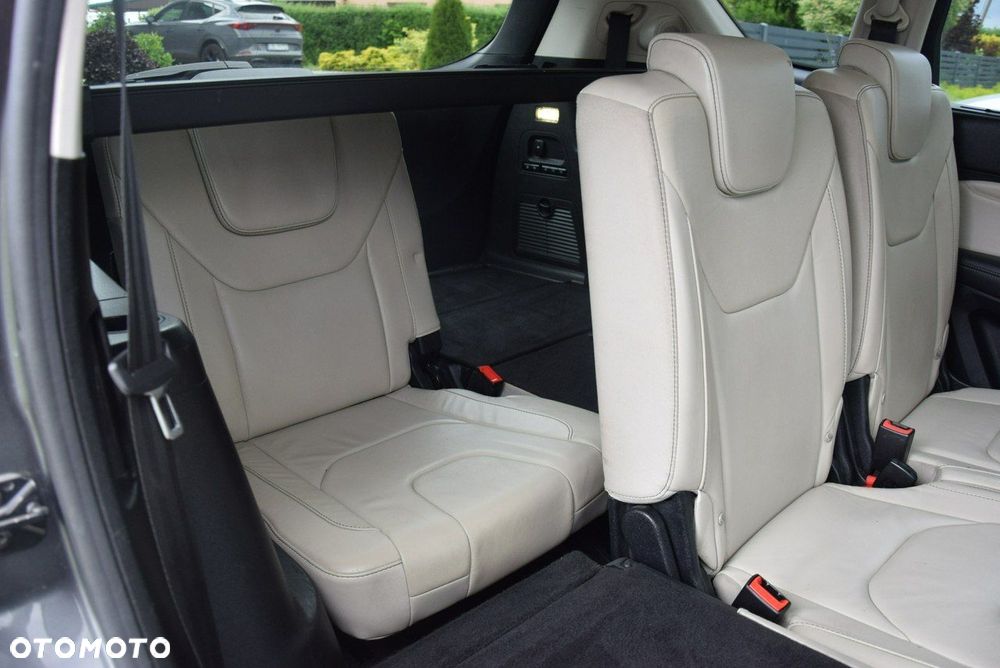 Ford S-Max - 29