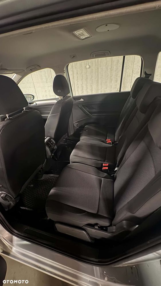 Volkswagen Touran 1.4 TSI BMT Comfortline DSG - 8
