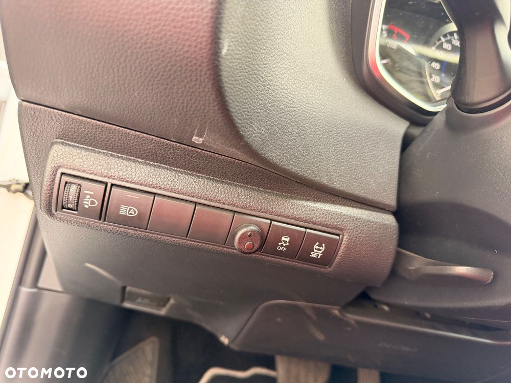 Toyota Corolla 1.8 Hybrid Comfort - 28