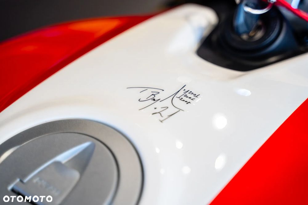 Ducati Panigale V2 - 4