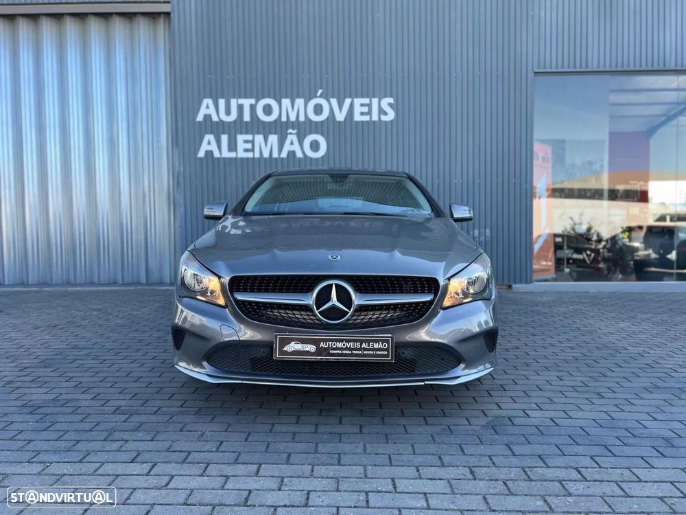 Mercedes-Benz CLA 180 d Shooting Brake - 2
