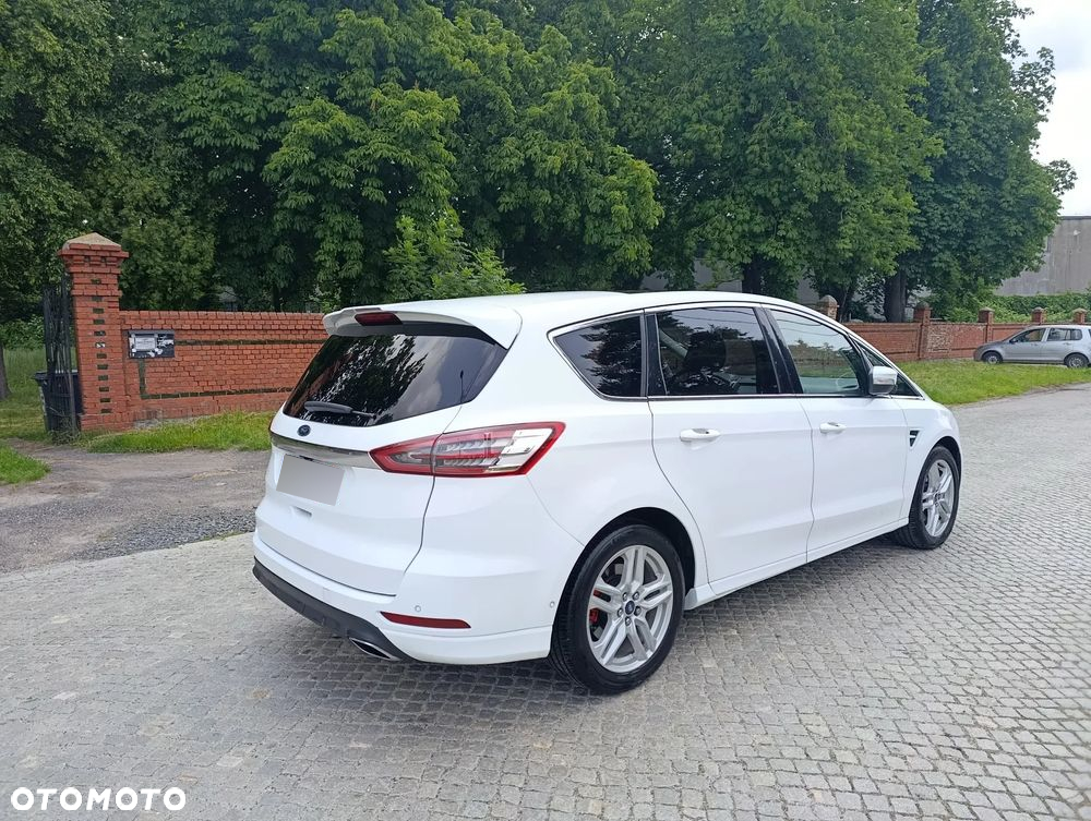Ford S-Max 2.0 TDCi Titanium - 3