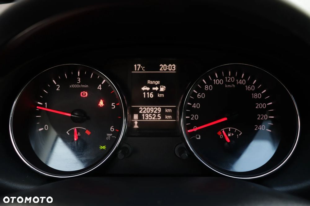 Nissan Qashqai 1.6 dCi DPF I-Way - 22