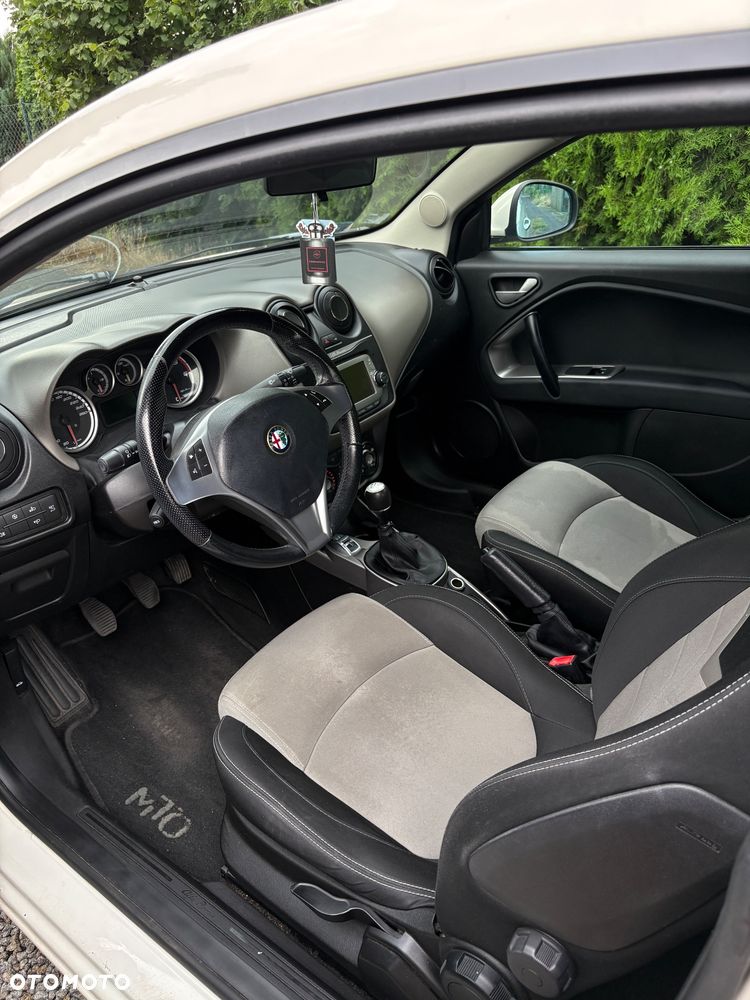 Alfa Romeo Mito 1.3 JTDM Distinctive S&S - 12