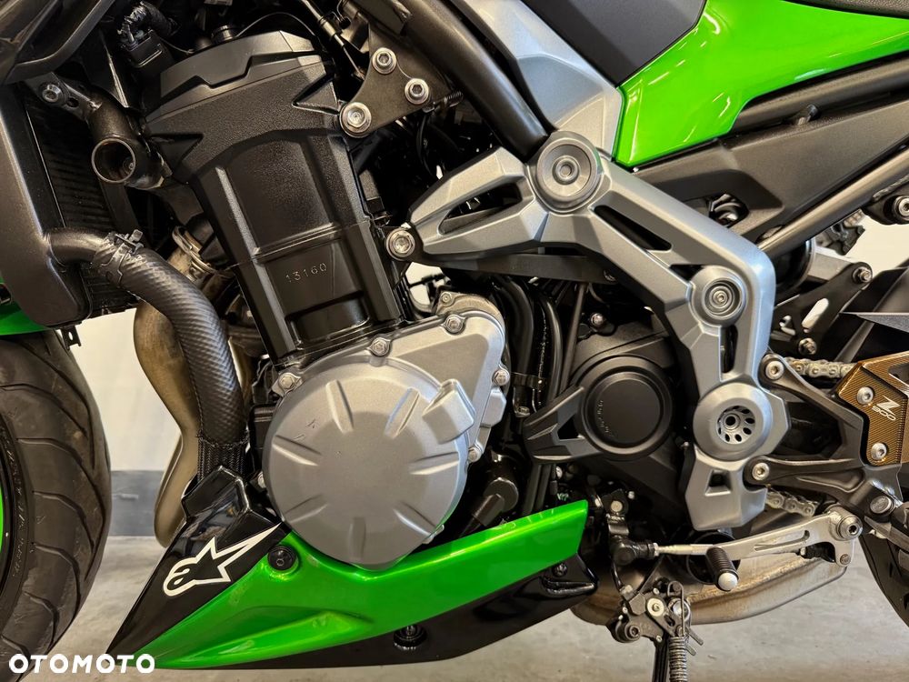 Kawasaki Z 900 - 13