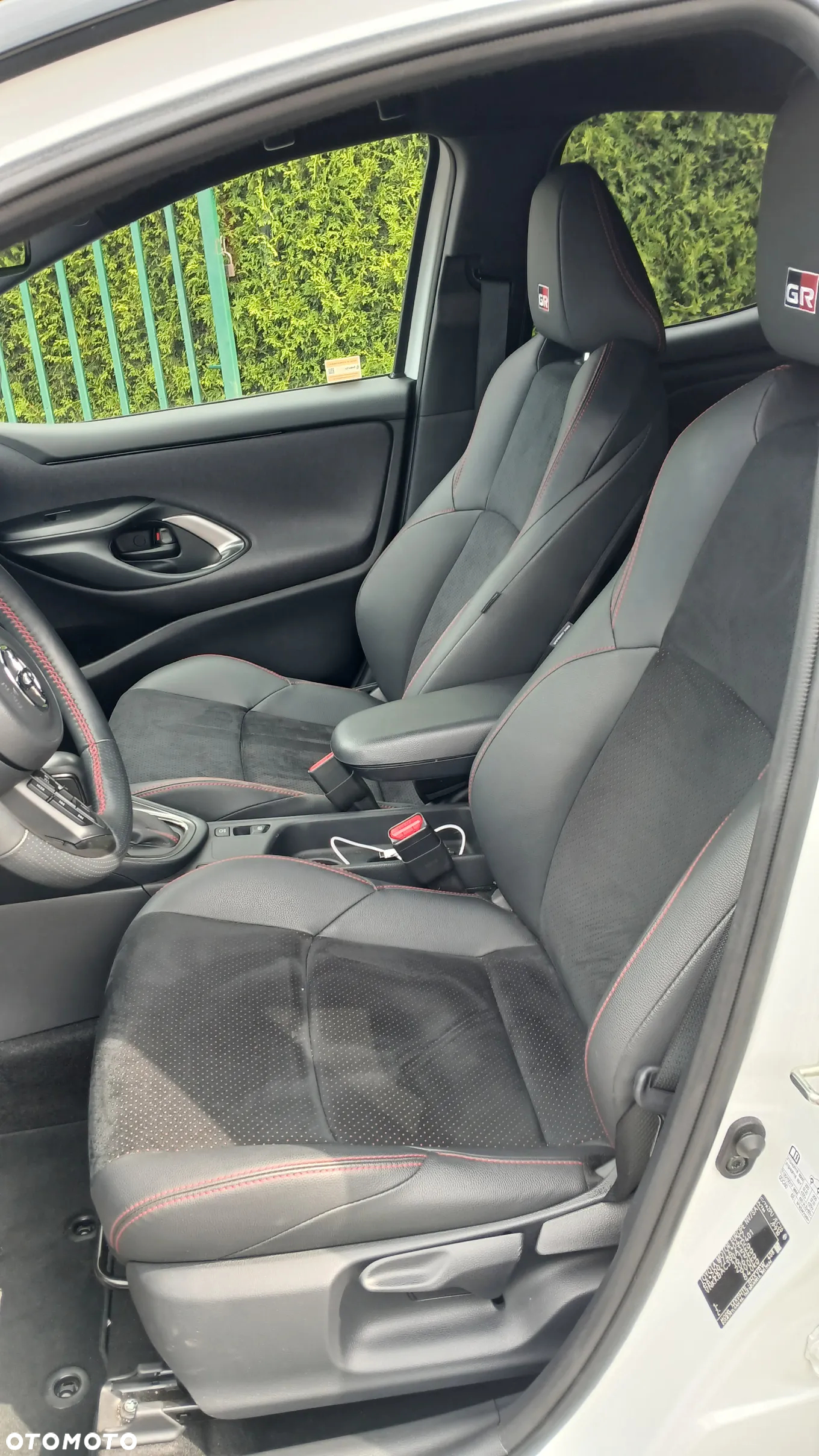 Toyota Yaris - 6