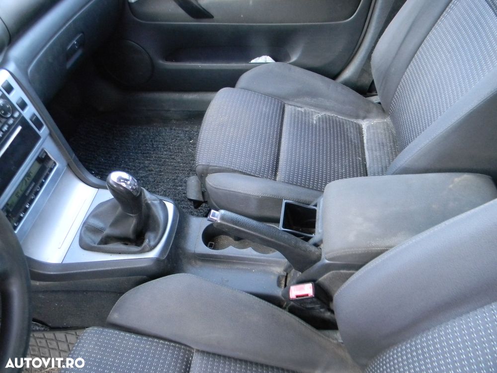 Dezmembrari  Skoda SUPERB 1 (3U)  2001  > 2008 1.9 TDI Motorina - 23