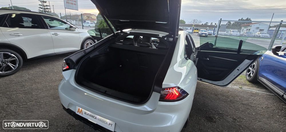 Peugeot 508 1.6 Hybrid GT Pack e-EAT8 - 21