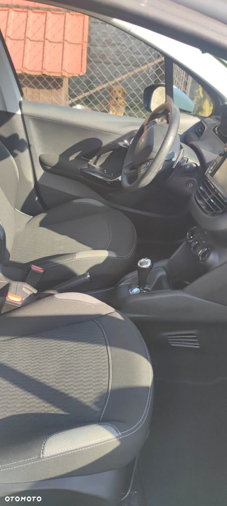 Peugeot 208 1.2 PureTech Active ETG5 - 15