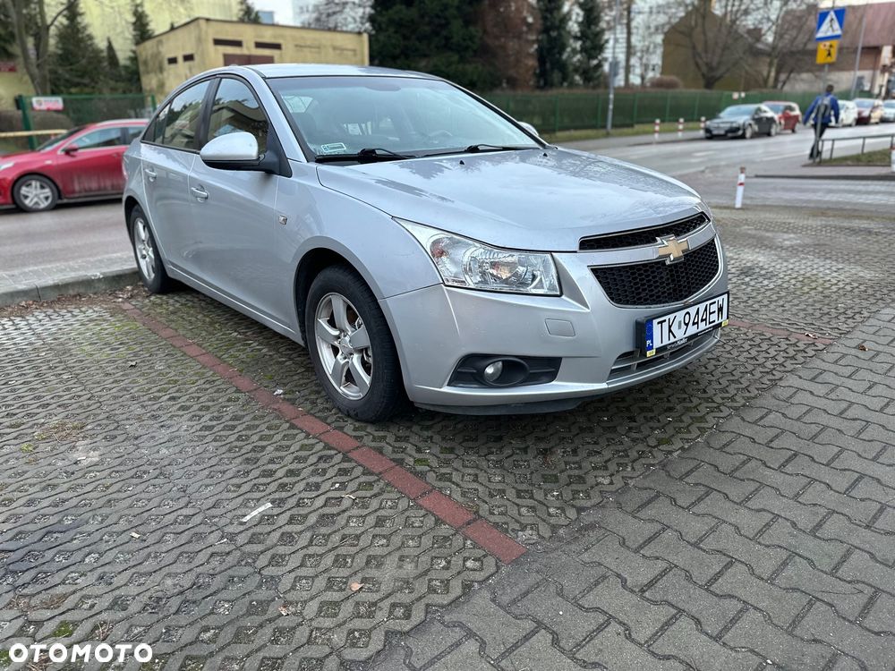 Chevrolet Cruze - 1