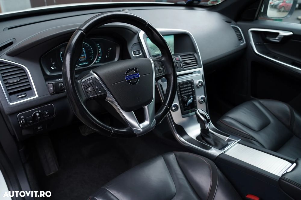 Volvo XC 60 D4 Geartronic Ocean Race - 12