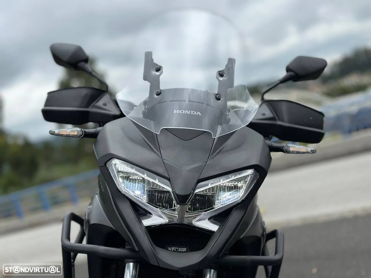 Honda VFR 800X CROSSRUNNER - 19