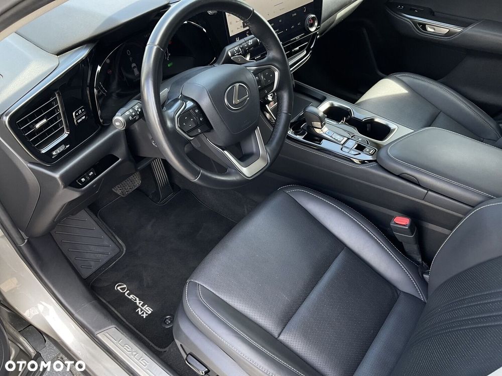 Lexus NX 350h Prestige AWD - 22