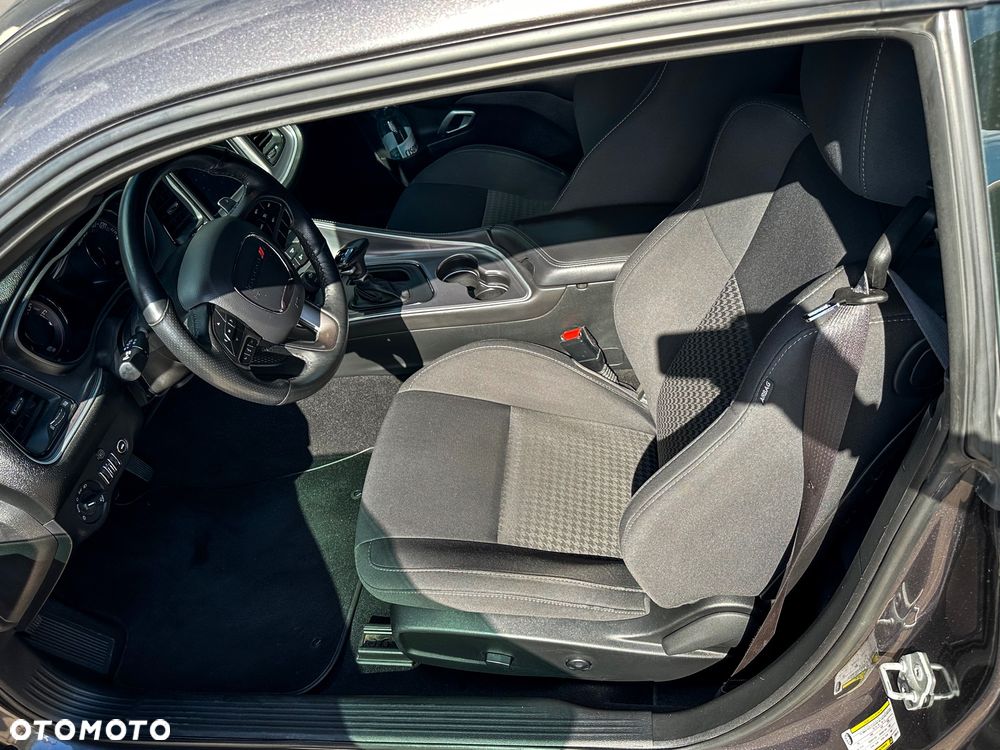 Dodge Challenger 3.6 GT AWD - 18