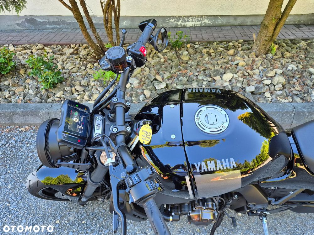 Yamaha XSR - 13