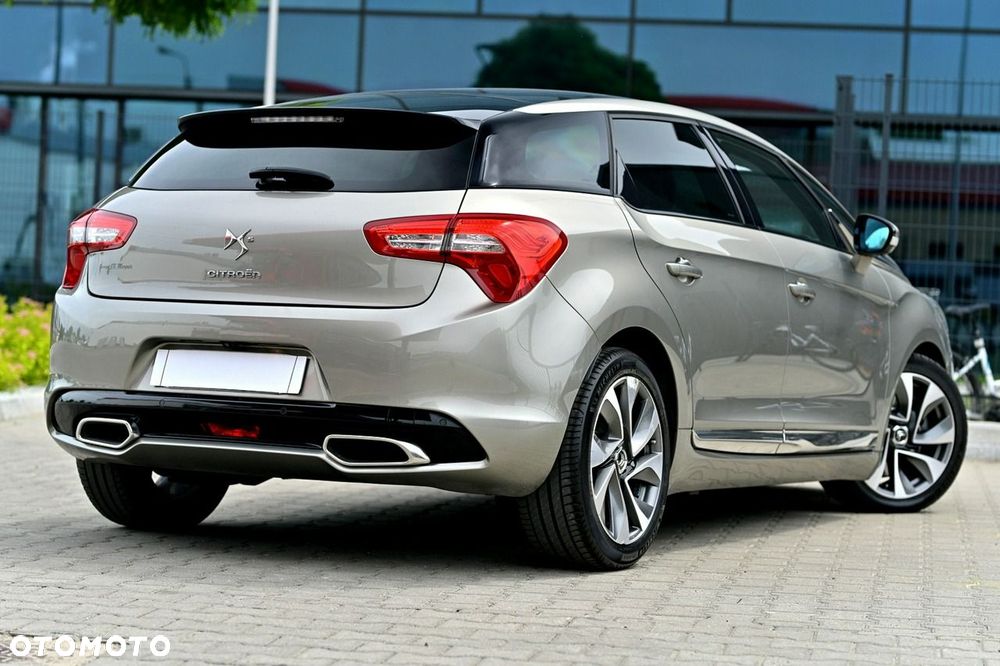 Citroën DS5 HDi 165 SportChic - 11