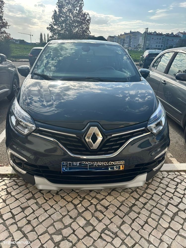 Renault Captur - 1