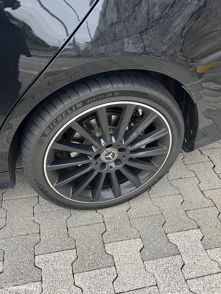 Mercedes-Benz C 300 de AMG Line - 2