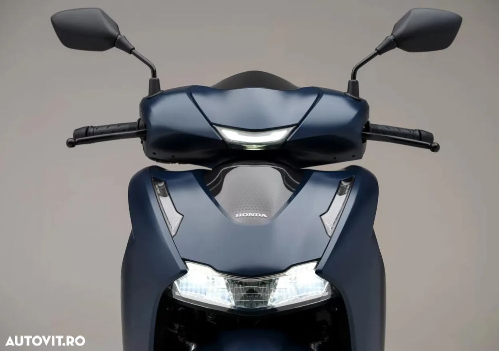 Honda SH 350i - 3