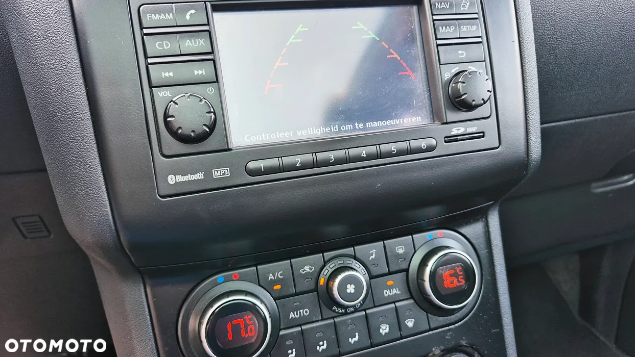 Nissan Qashqai 1.6 Tekna - 40