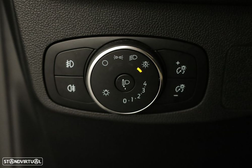 Ford Focus 1.0 EcoBoost MHEV ST-Line - 18