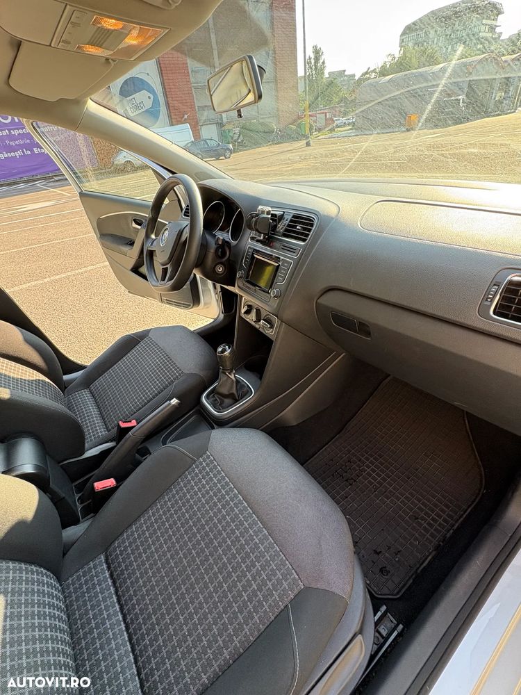 Volkswagen Polo 1.2 TSI BMT Comfortline - 12
