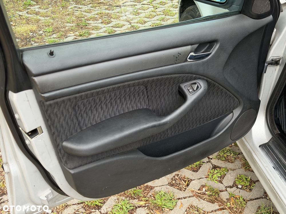 BMW Seria 3 - 11