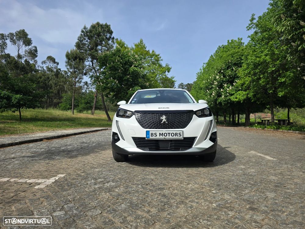 Peugeot 2008 1.2 PureTech Allure - 6