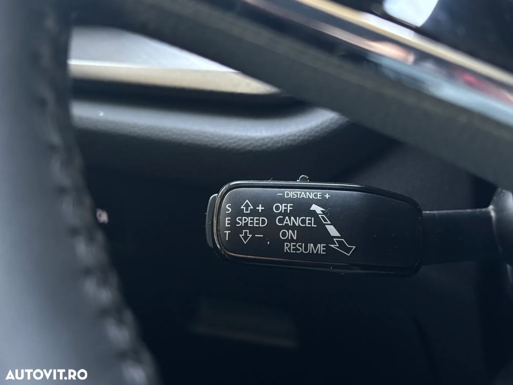 Skoda Octavia 2.0 TDI DSG Style - 28