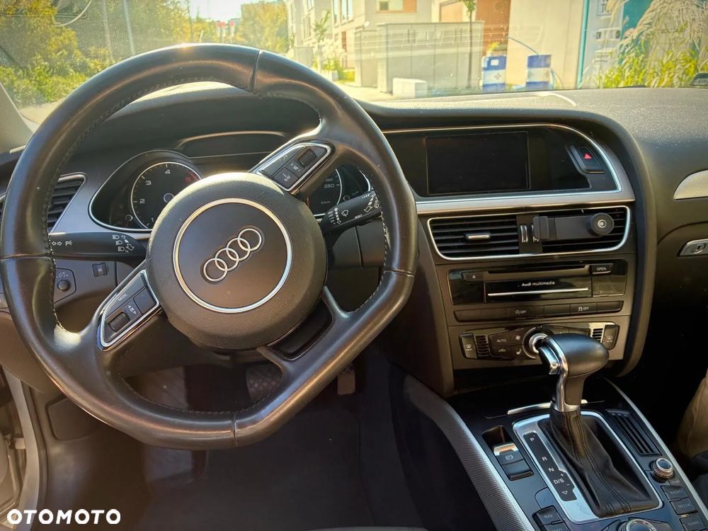 Audi A4 Avant 2.0 TDI Multitronic - 5