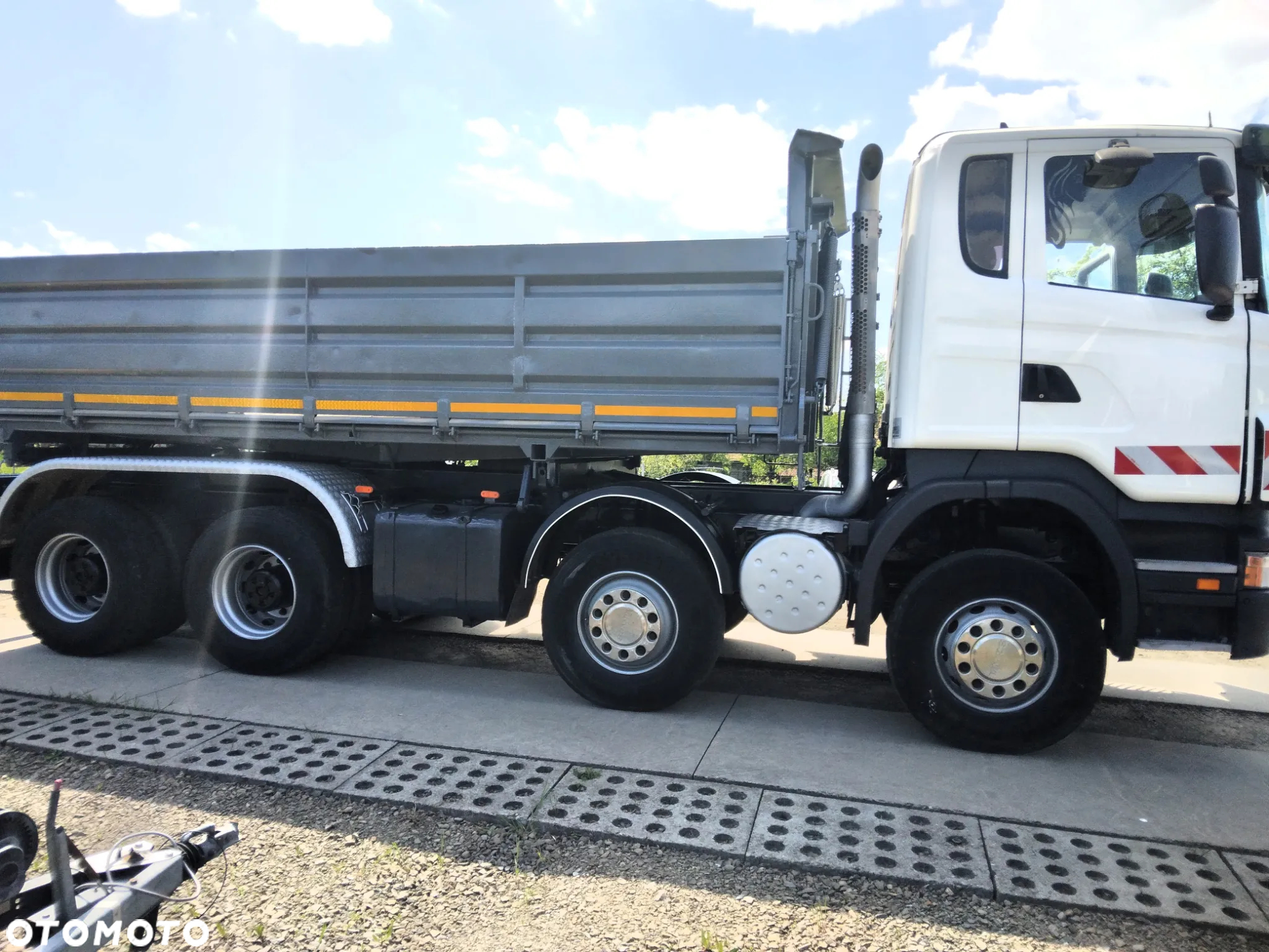 Scania R420 8X4 resor faktura vat - 9