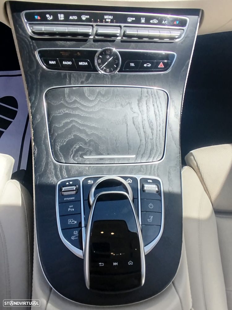 Mercedes-Benz E 300 de 4Matic 9G-TRONIC - 20