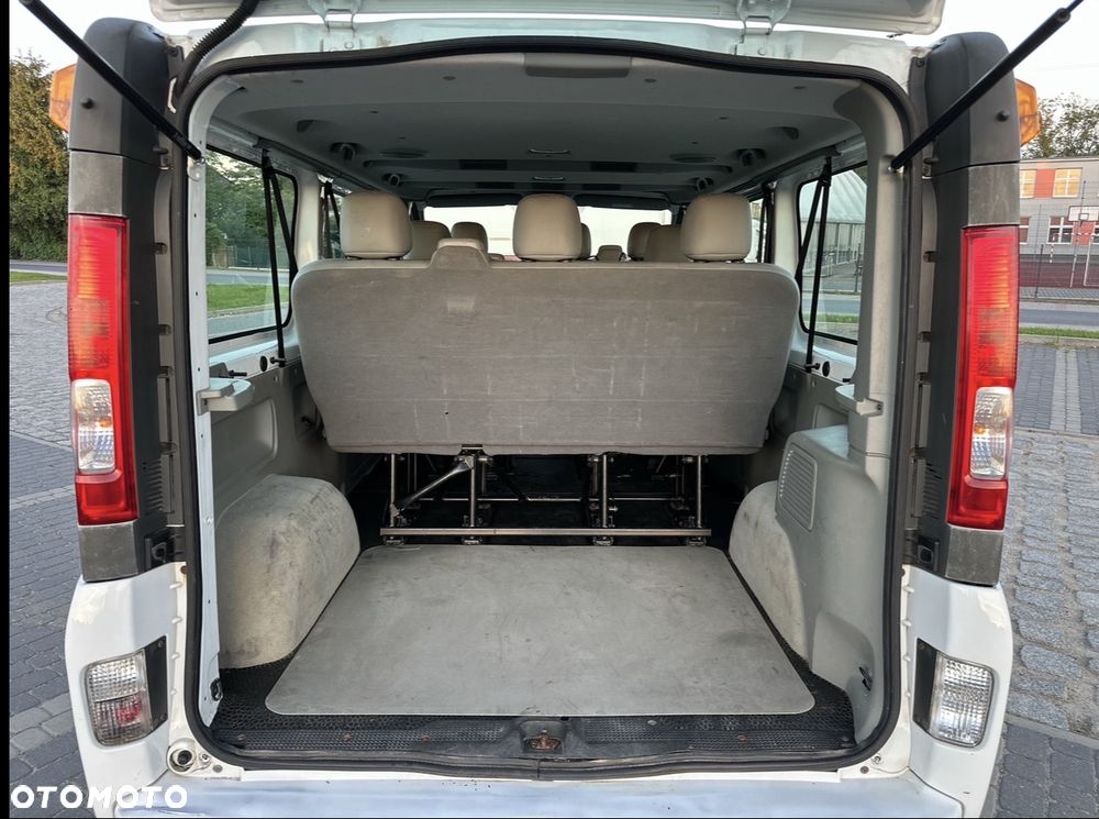 Renault Trafic L2H1 - 12