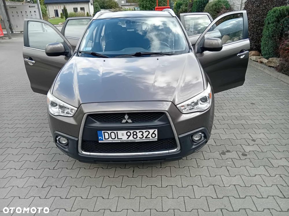 Mitsubishi ASX - 8