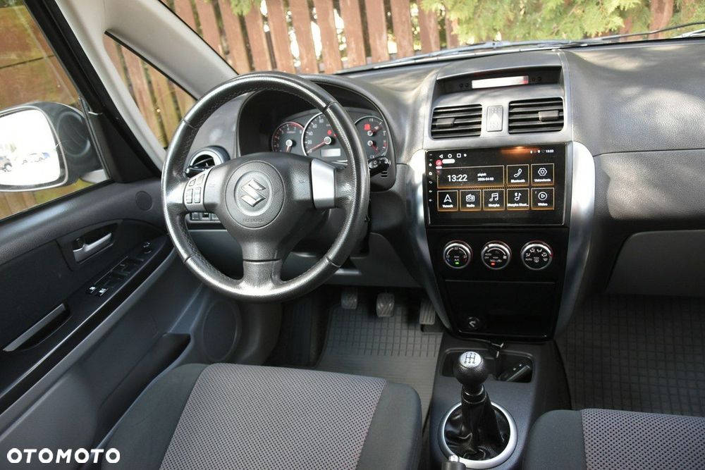 Suzuki SX4 - 9
