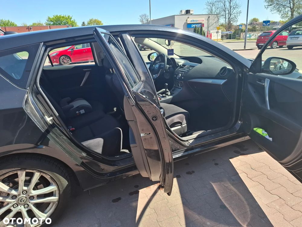 Mazda 3 - 8