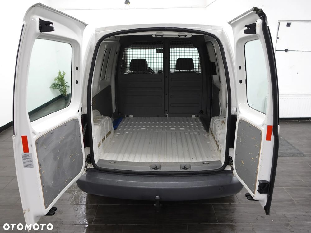 Volkswagen Caddy - 23