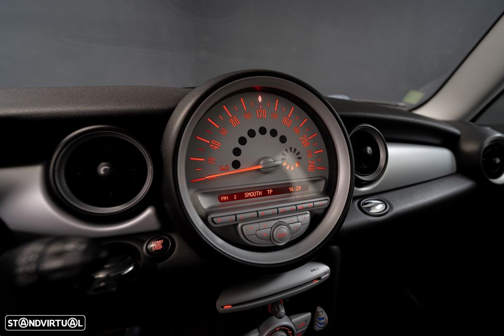 MINI 3 Portas Cooper - 20