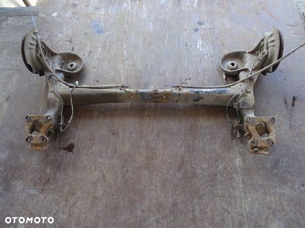 CITROEN C4 GRAND PICASSO 06-13 BELKA ZAWIESZENIA TYLNA TYŁ