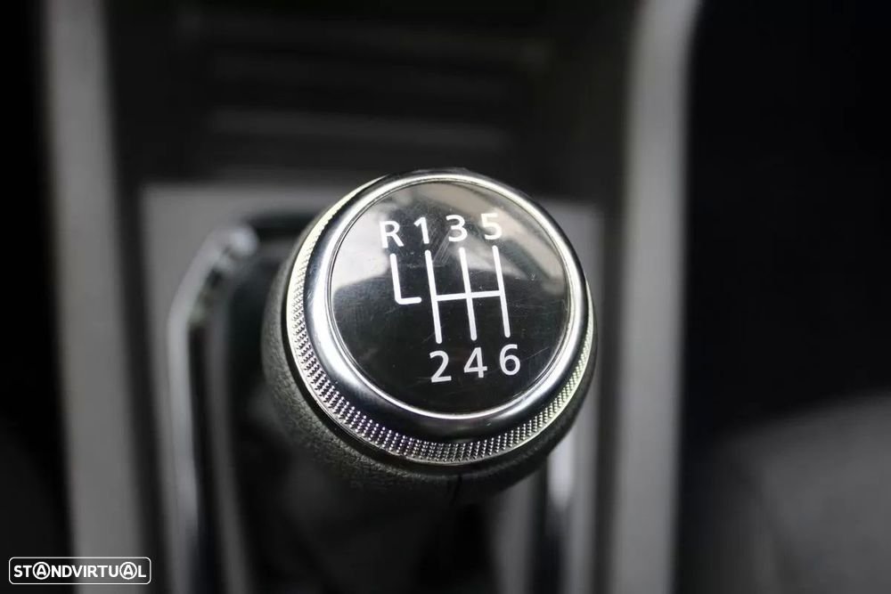 Renault Clio 1.0 TCe Evolution Bi-Fuel - 14