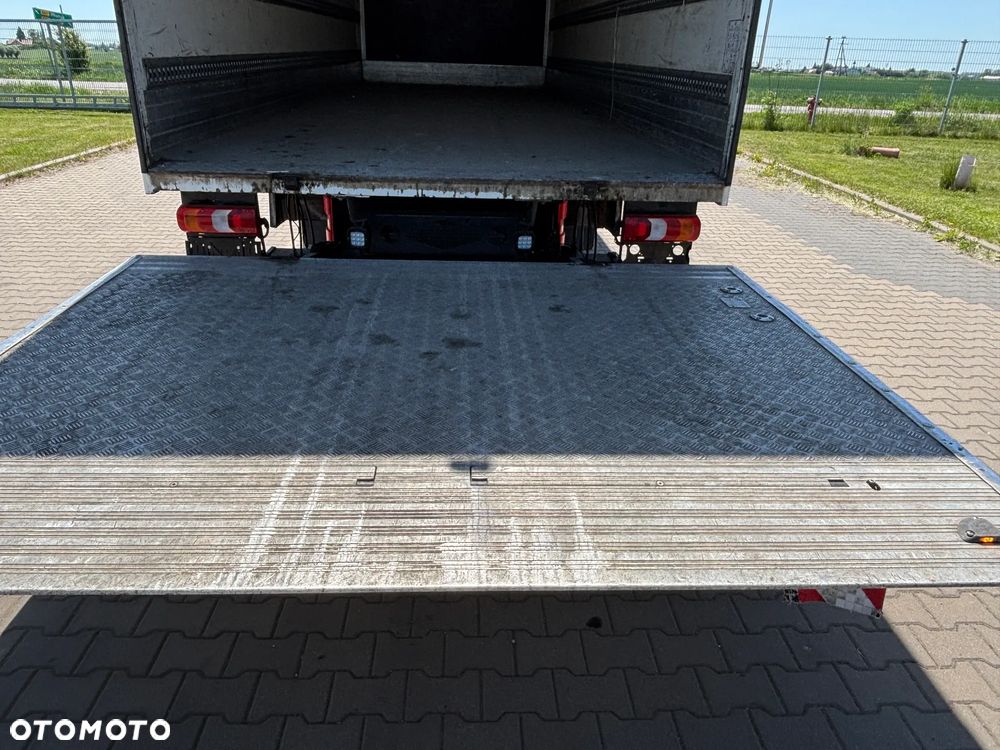 Mercedes-Benz ATEGO 1224 kontener , winda (izoterma 1227, 1230) DMC 11990 kg , z Niemiec, idealny do zabudowy pomoc drogowa , laweta - 24