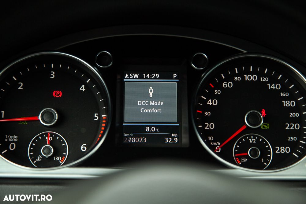 Volkswagen Passat CC 2.0 TDI BlueMotion Technology DSG - 29