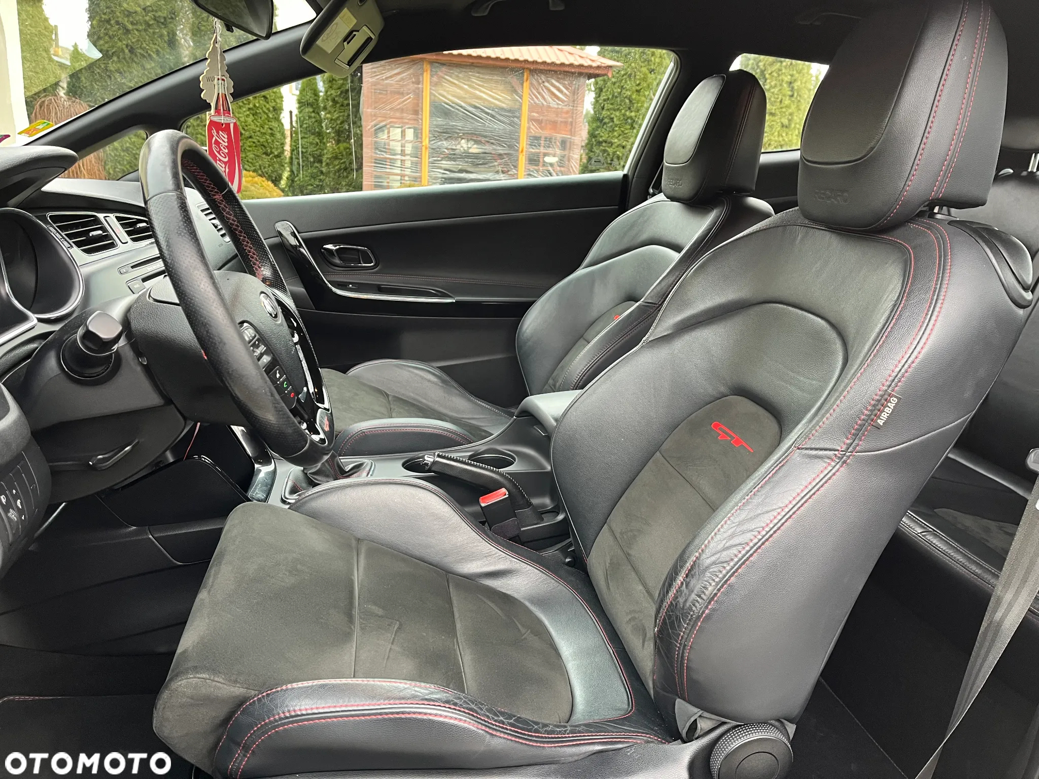 Kia Ceed 1.6 T-GDI GT - 16