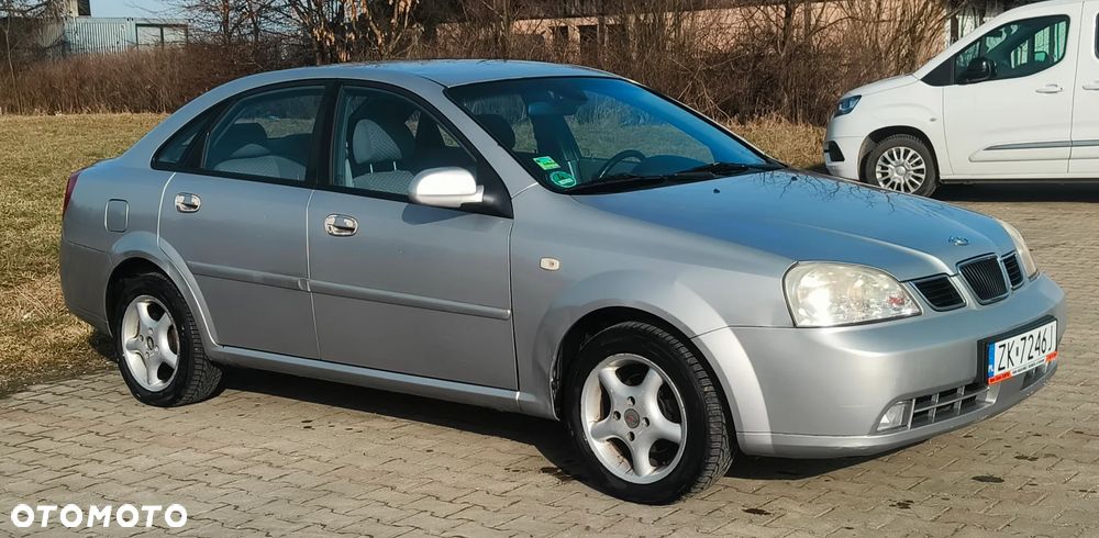 Daewoo Nubira - 5