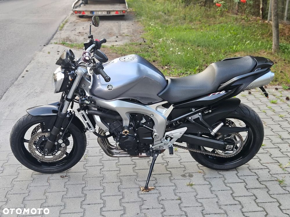 Yamaha FZ6 - 10