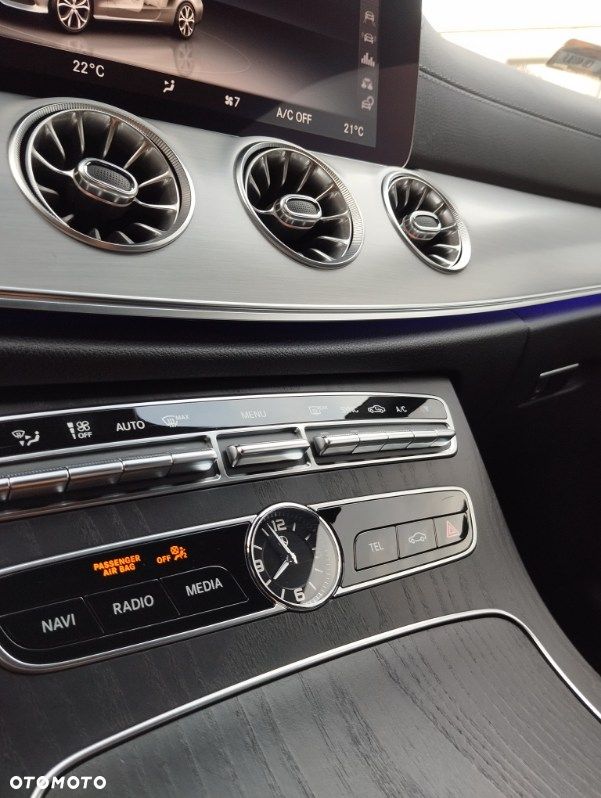 Mercedes-Benz Klasa E 200 9G-TRONIC - 8