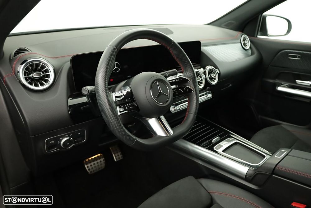 Mercedes-Benz EQA 250+ AMG Line - 8